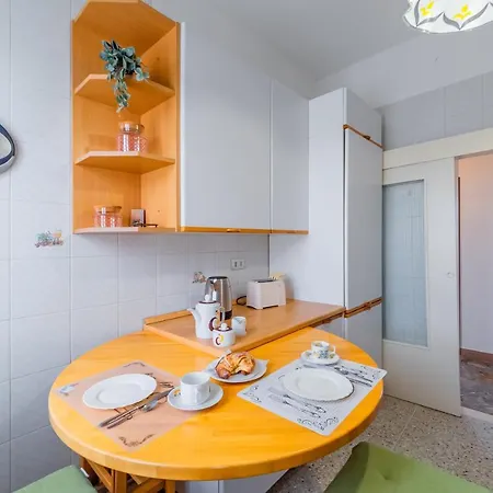Ospedale Sant'Orsola Pizzardi White Apartment Bologna Exterior photo