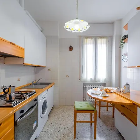 Ospedale Sant'Orsola Pizzardi White Apartment Bologna Exterior photo
