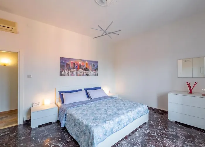 Ospedale Sant\'Orsola Pizzardi White Apartment